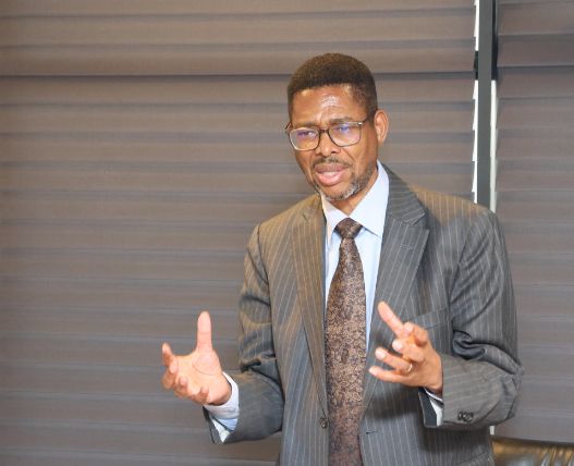 Ungqongqoshe we-KZN EDTEA uMfu Musa Zondi uhlangane nabe-Sisonke Liquor Association ukubhekana nezinqinamba zemboni