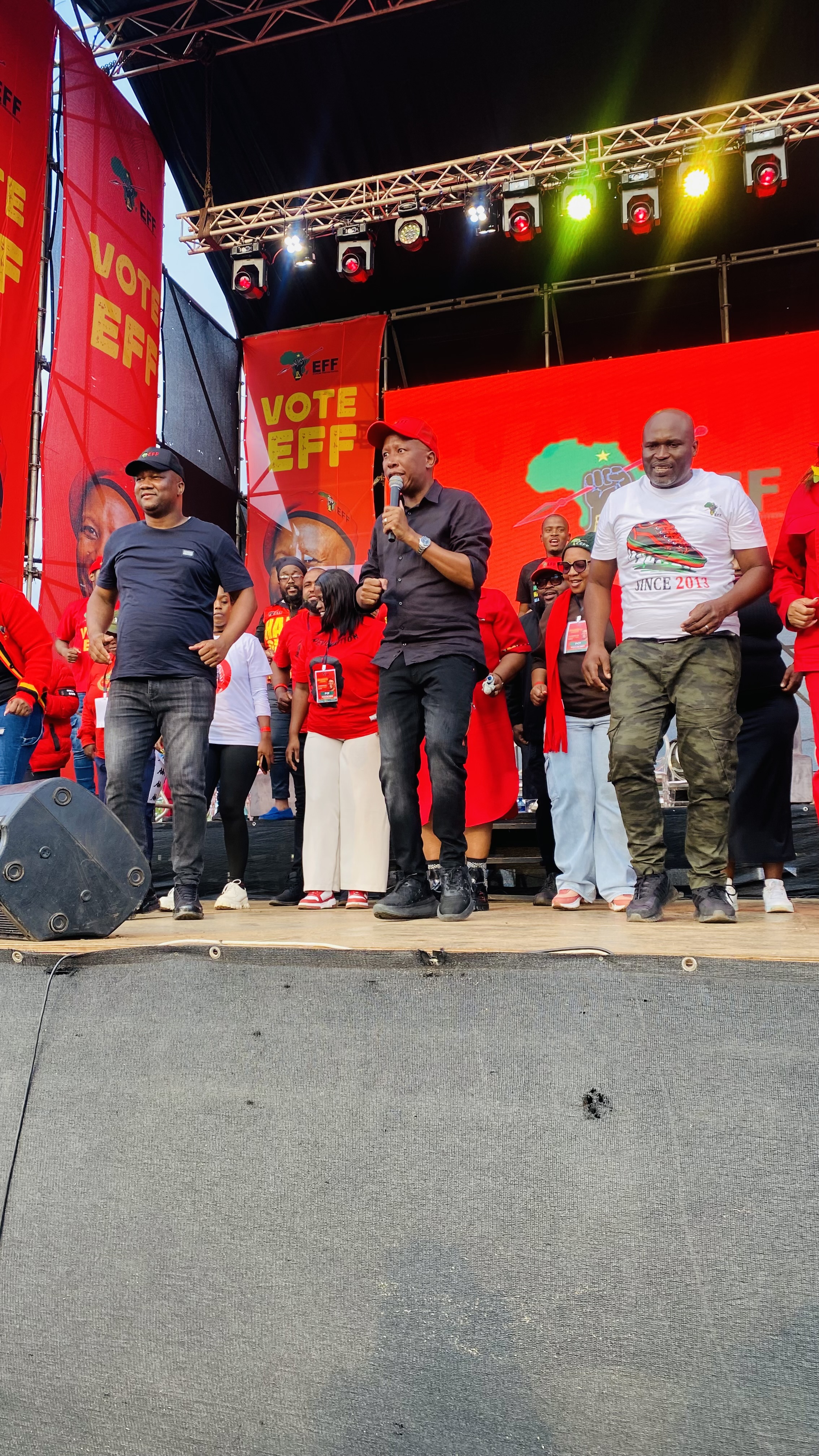 I-EFF ithembisa ukukhuphula impesheni iyeku-R4500 uma inqoba ukhetho lohulumeni basekhaya luka-2026